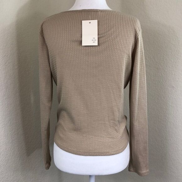 Pie In The Sky Tan Tie Front Long Sleeve Top Size M NWT - Picture 6 of 8